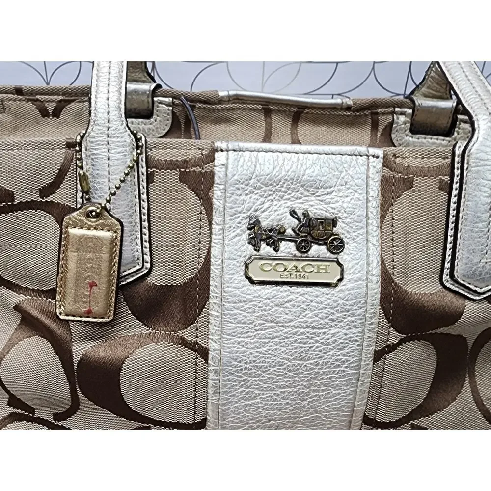 COACH Chelsea Stripe Signature Charlie SHOULDER BAG Tote Leather Stripe READ